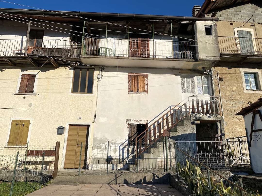 Porzione di casa a AURANO gallery 3