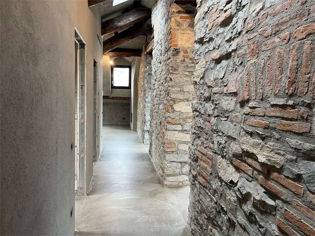 Attico in palazzo storico a COMO gallery 23