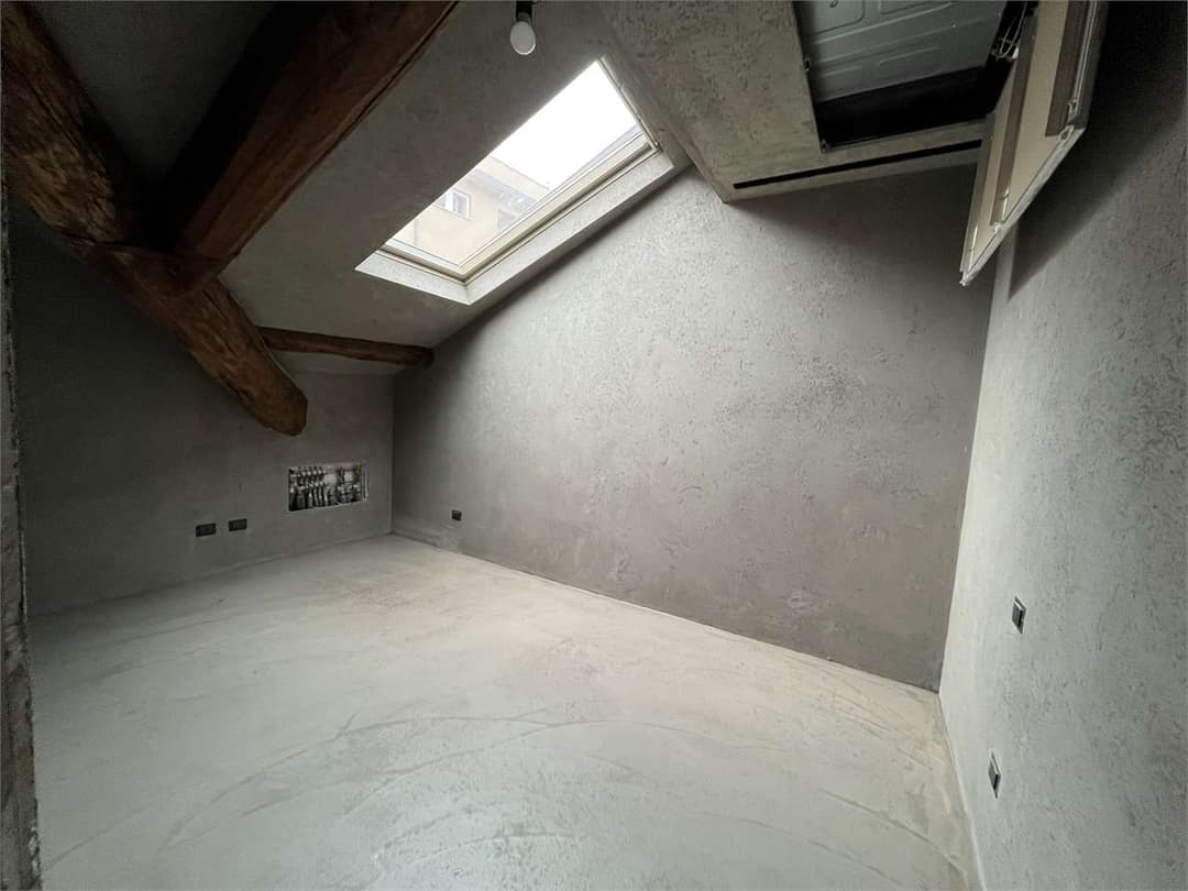 Attico in palazzo storico a COMO gallery 31