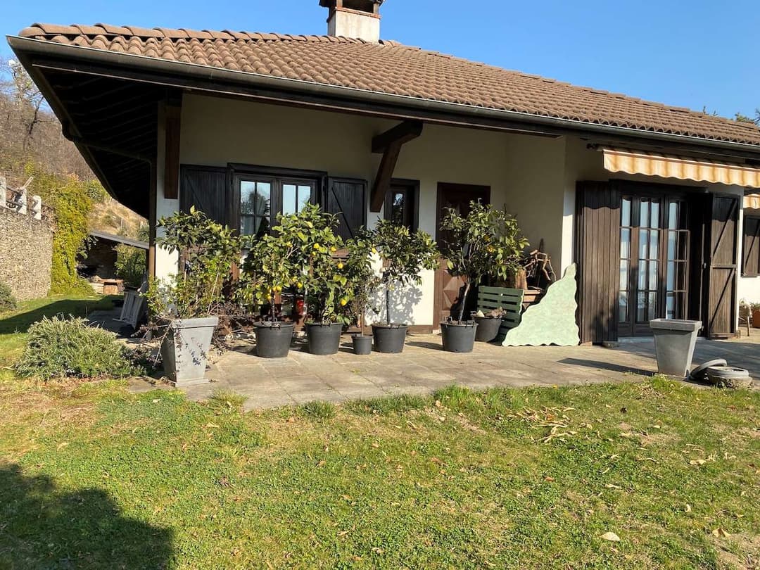 Villa con vista mozzafiato lago maggiore e isole gallery 43