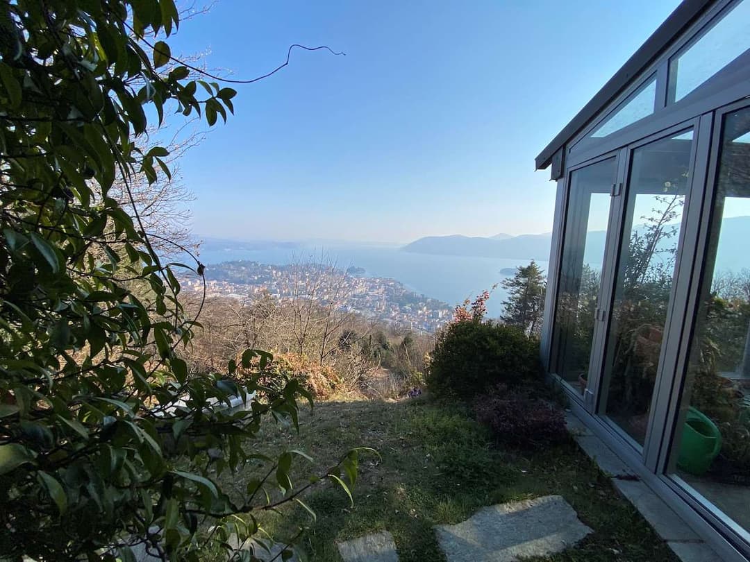 Villa con vista mozzafiato lago maggiore e isole gallery 55