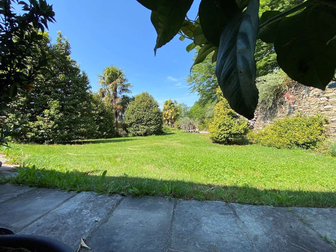 Villa con vista mozzafiato lago maggiore e isole gallery 25