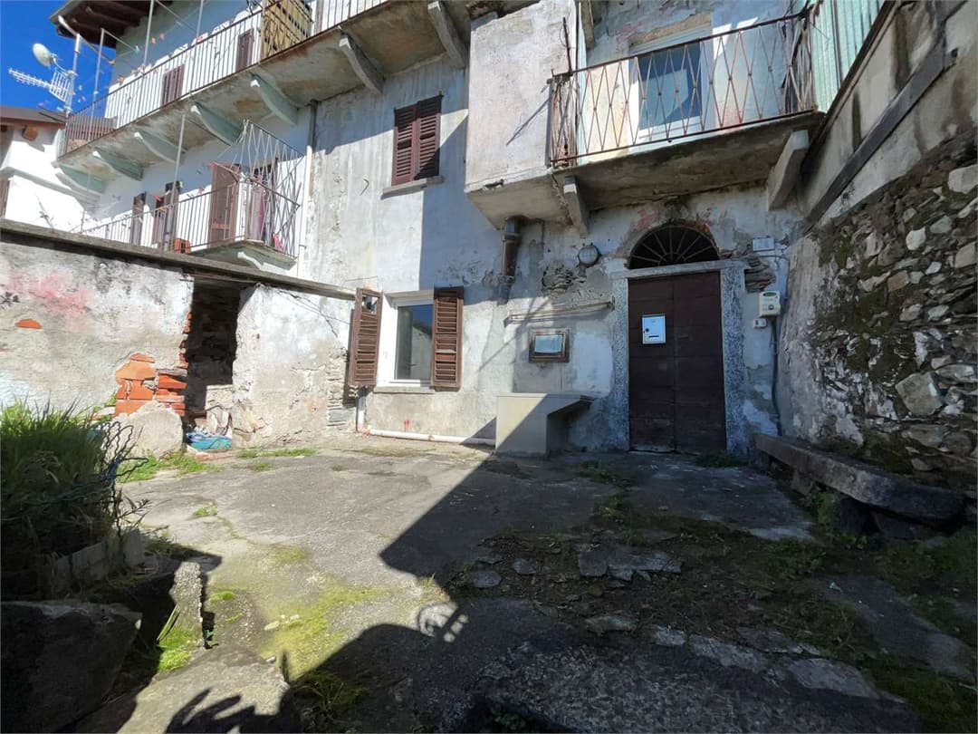 Vendita proprietà terra cielo a VERBANIA gallery 41