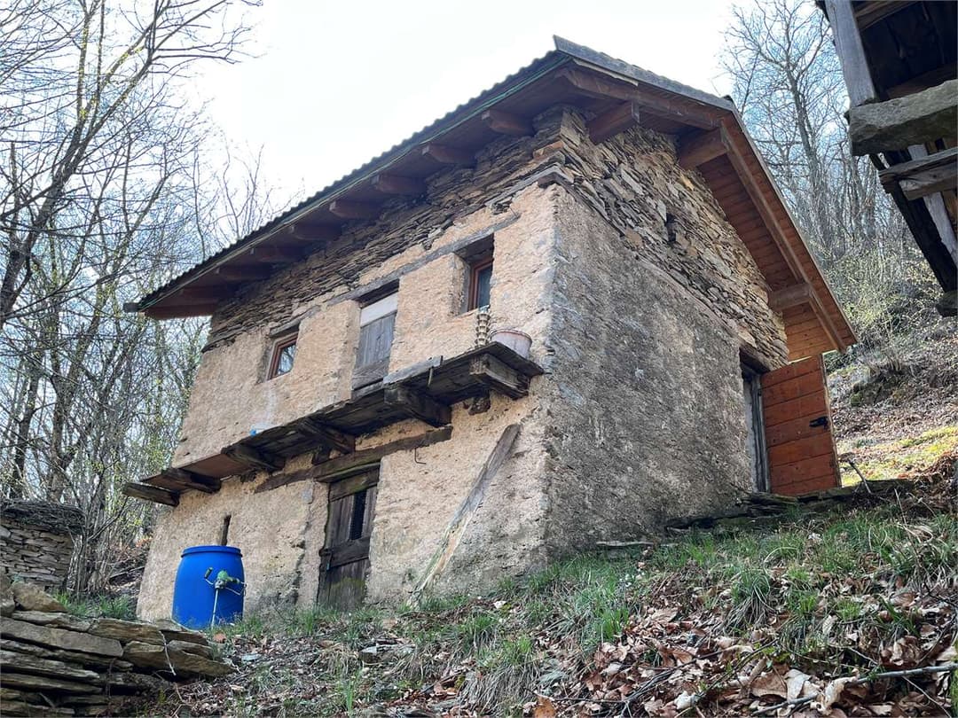 Due baite caratteristiche a socraggio gallery 2