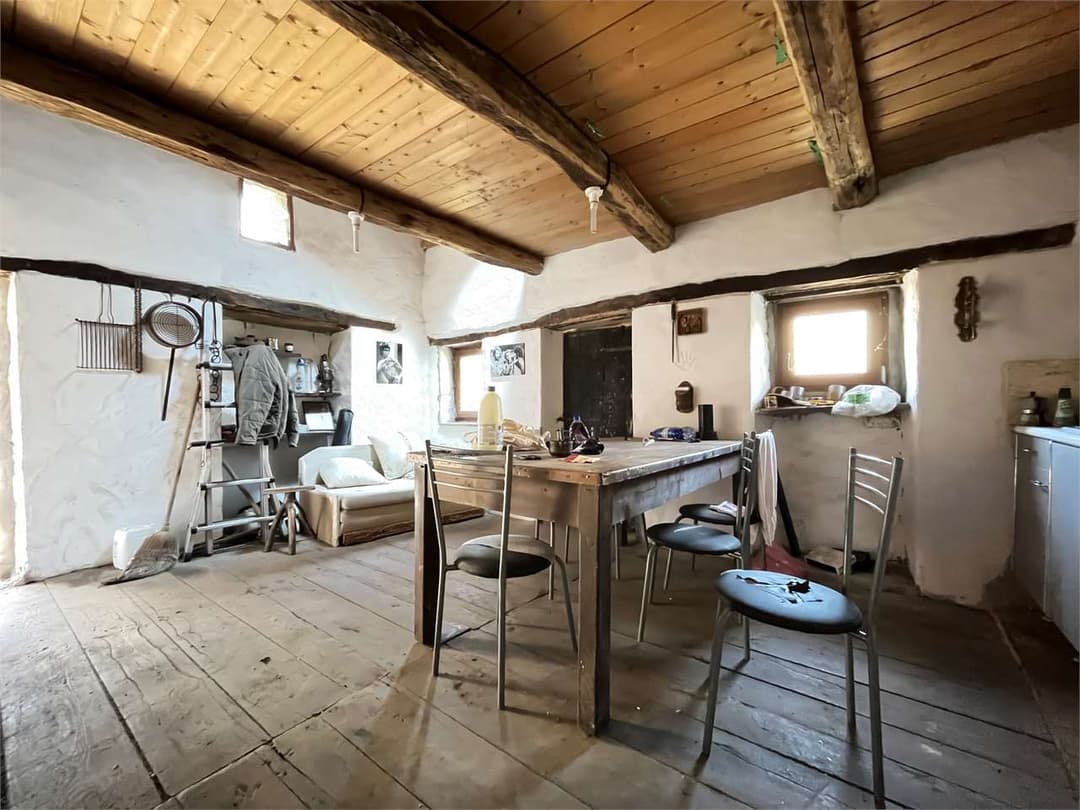 Due baite caratteristiche a socraggio gallery 26