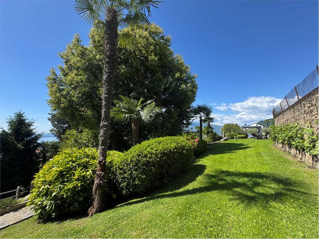 Villa con piscina e splendido parco gallery 38