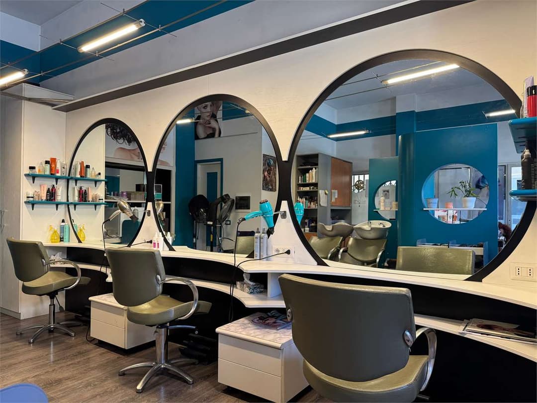 Ufficio/negozio ristrutturato a VERBANIA trobaso in zona di forte passaggio gallery 11