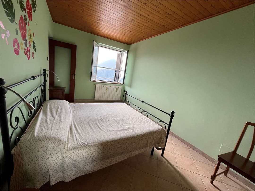 Casa indipendente con due appartamenti gallery 23