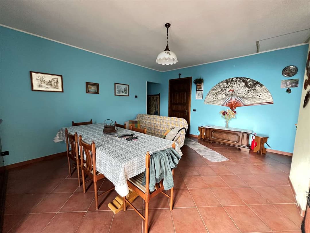 Casa indipendente con due appartamenti gallery 28