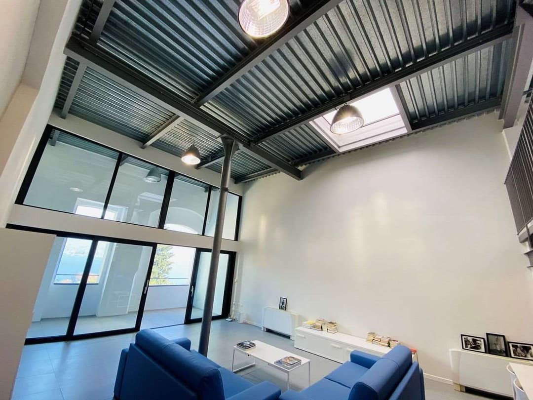 Bellissimo loft vista lago gallery 16